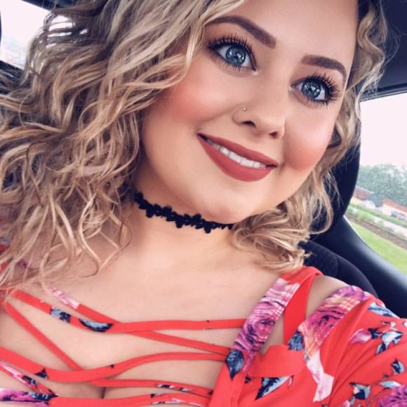 Meet your Posher, Miranda - Picture 1 of 1